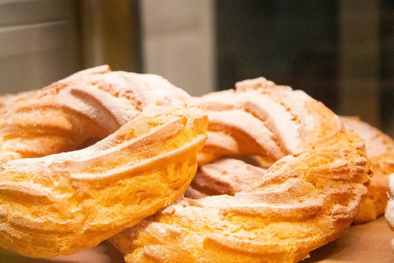 Кольцо с заварным кремом